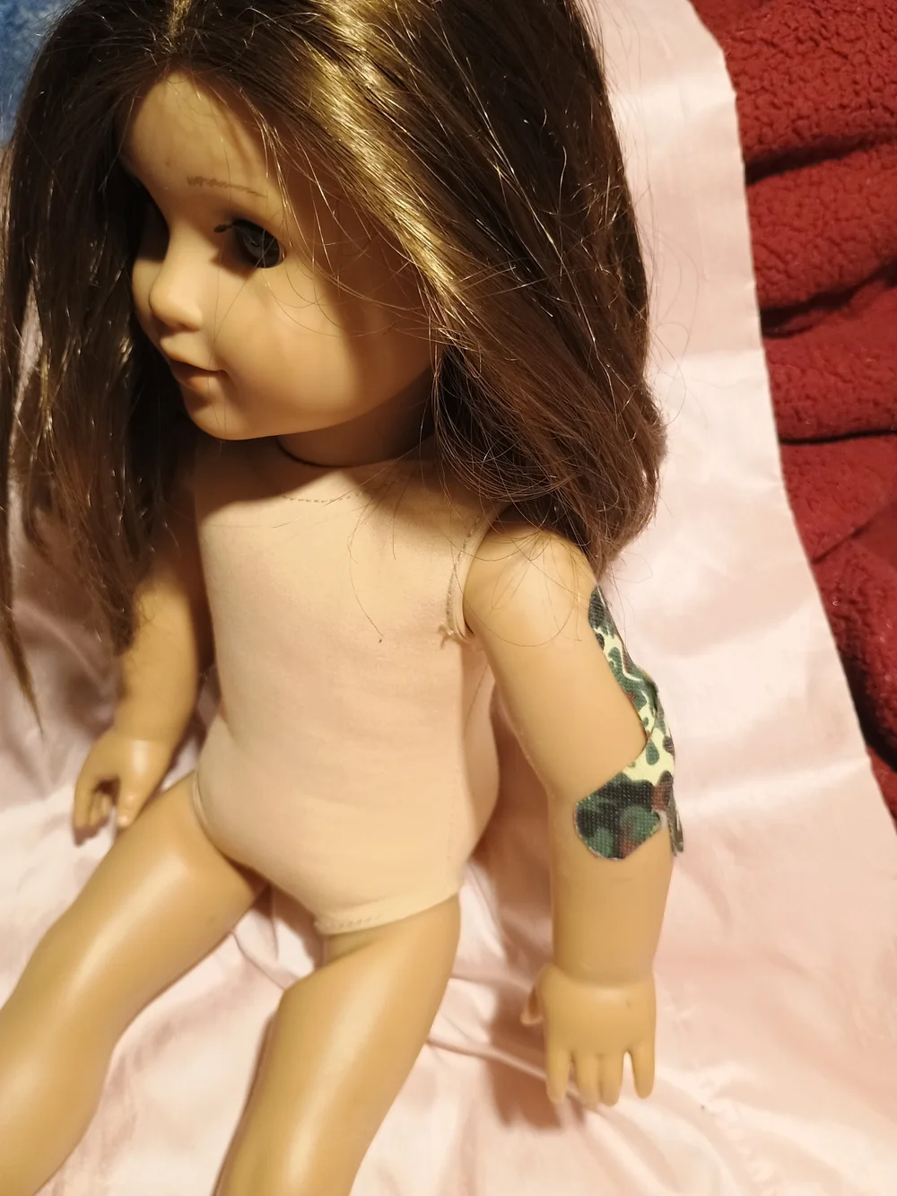 American Girl Doll Neck with Embossed Brand Marking - Cream and Brown
